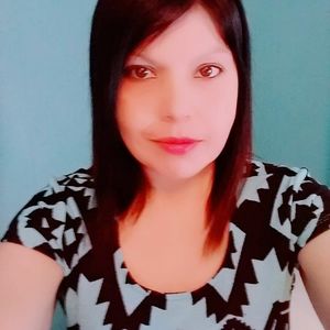 Meet your Posher, Cleo